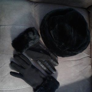 Fur Hat with matching Fur-trimmed gloves